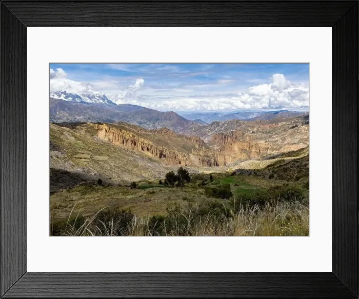 Framed Print : Exploring the beautiful Palca Canyon, a natural sight in the surroundings of La Paz, Bolivia - Traveling South America Framed Print : Exploring the beautiful Palca Canyon, a natural sight in the surroundings of La Paz, Bolivia - Traveling South America