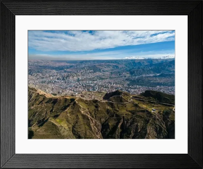 Framed Print : Aerial view from the impressive landmark Muela del Diablo down into the valley with the highest capital Framed Print : Aerial view from the impressive landmark Muela del Diablo down into the valley with the highest capital