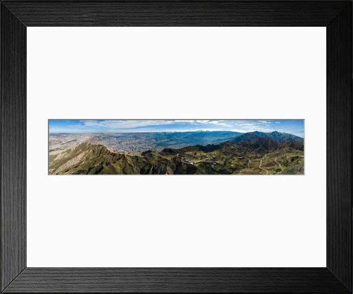 Framed Print : Aerial view from the impressive landmark Muela del Diablo down into the valley with the highest capital Framed Print : Aerial view from the impressive landmark Muela del Diablo down into the valley with the highest capital