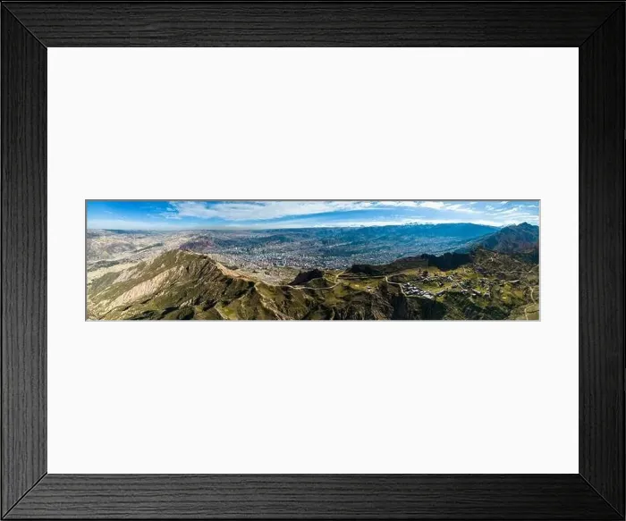 Framed Print : Aerial view from the impressive landmark Muela del Diablo down into the valley with the highest capital Framed Print : Aerial view from the impressive landmark Muela del Diablo down into the valley with the highest capital