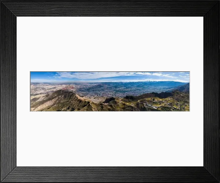 Framed Print : Aerial view from the impressive landmark Muela del Diablo down into the valley with the highest capital Framed Print : Aerial view from the impressive landmark Muela del Diablo down into the valley with the highest capital