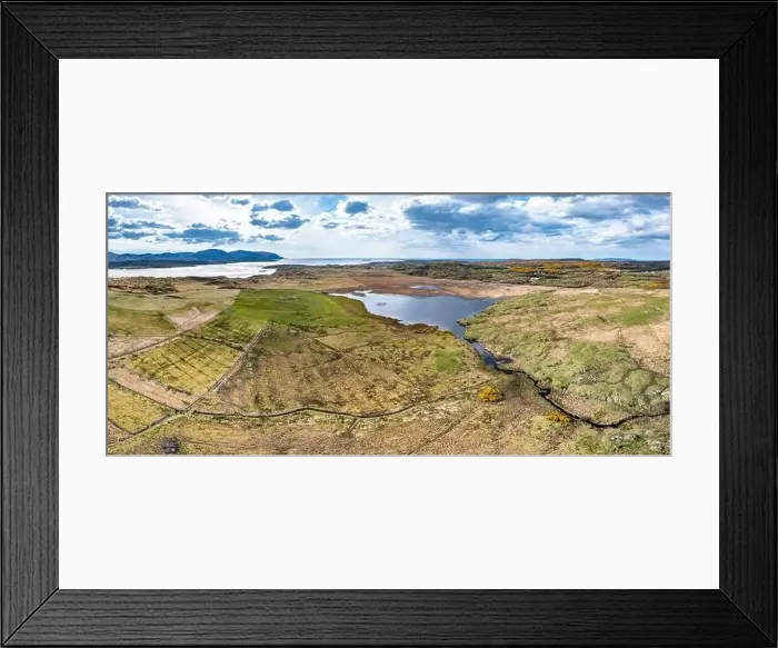 Framed Print : Sheskinmore lake between Ardara and Portnoo in Donegal - Ireland Framed Print : Sheskinmore lake between Ardara and Portnoo in Donegal - Ireland