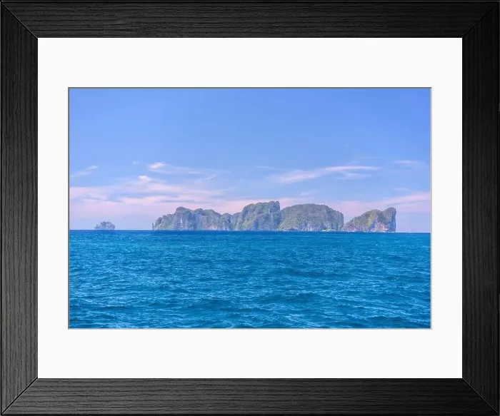Framed Print : Ko Phi Phi Lee Island on a sunny day, Ao Nang, Mueang Krabi District, Krabi, Andaman Sea, Thailand Framed Print : Ko Phi Phi Lee Island on a sunny day, Ao Nang, Mueang Krabi District, Krabi, Andaman Sea, Thailand