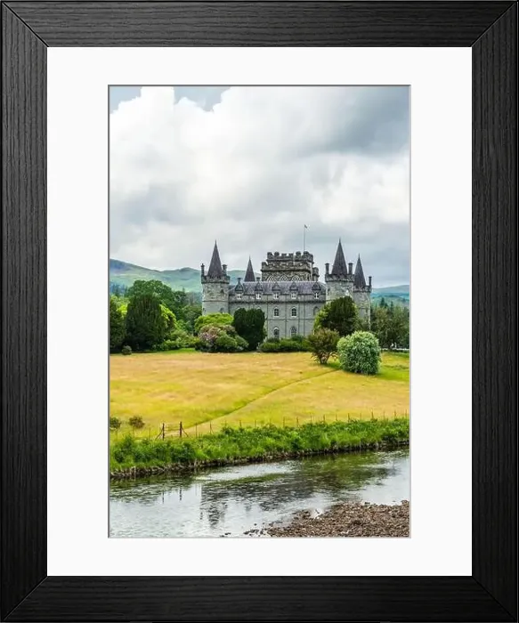 Framed Print : Inveraray Castle, Clan Campbell, Loch Fyne, Argyll, Scotland, UK Framed Print : Inveraray Castle, Clan Campbell, Loch Fyne, Argyll, Scotland, UK