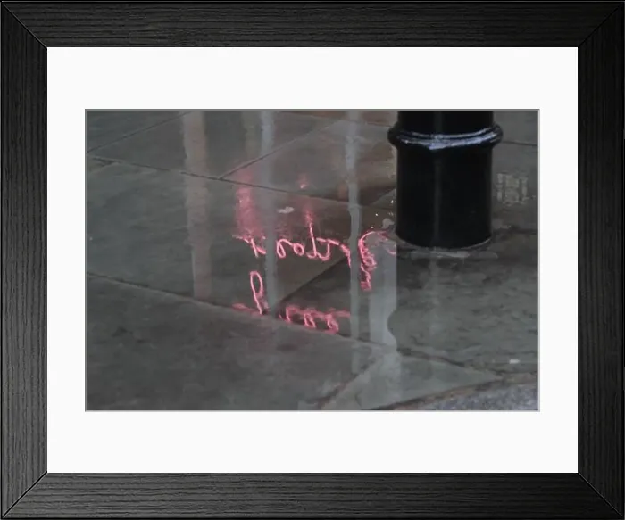 Framed Print : Reflections on a rainy day in London, England Framed Print : Reflections on a rainy day in London, England
