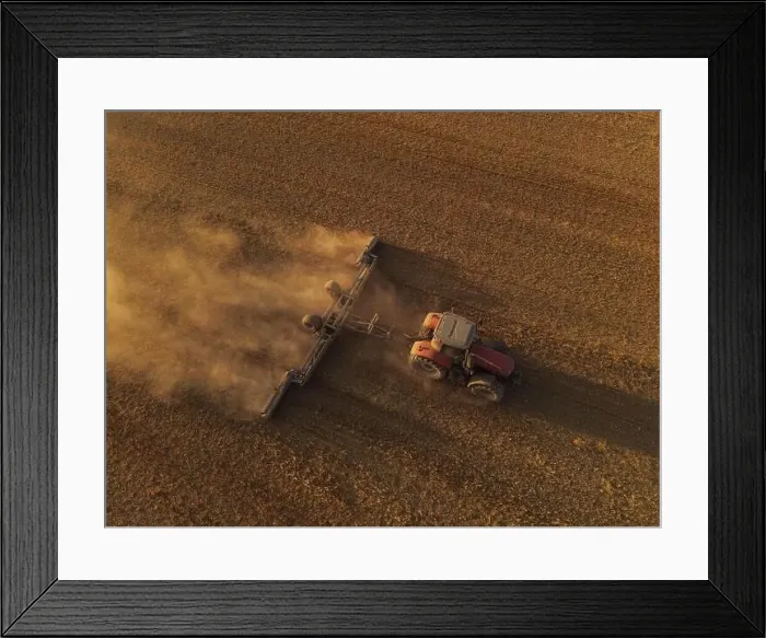 Framed Print : A Massey Ferguson Tractor, seen from above Framed Print : A Massey Ferguson Tractor, seen from above
