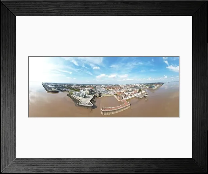 Framed Print : High resolution drone view of Hull, UK waterside marina area Framed Print : High resolution drone view of Hull, UK waterside marina area