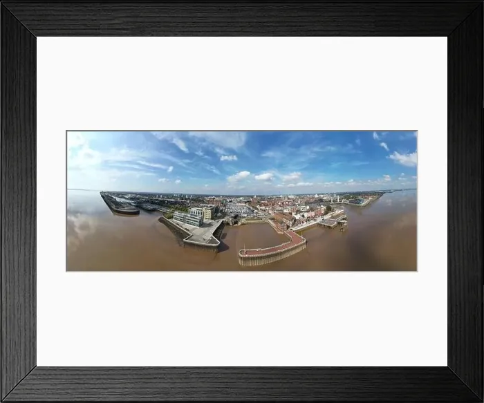 Framed Print : High resolution drone view of Hull, UK waterside marina area Framed Print : High resolution drone view of Hull, UK waterside marina area