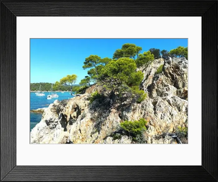 Framed Print : Aerial Photo of a rocky cliff by Plage de l'Estagnol in the Var department Framed Print : Aerial Photo of a rocky cliff by Plage de l'Estagnol in the Var department