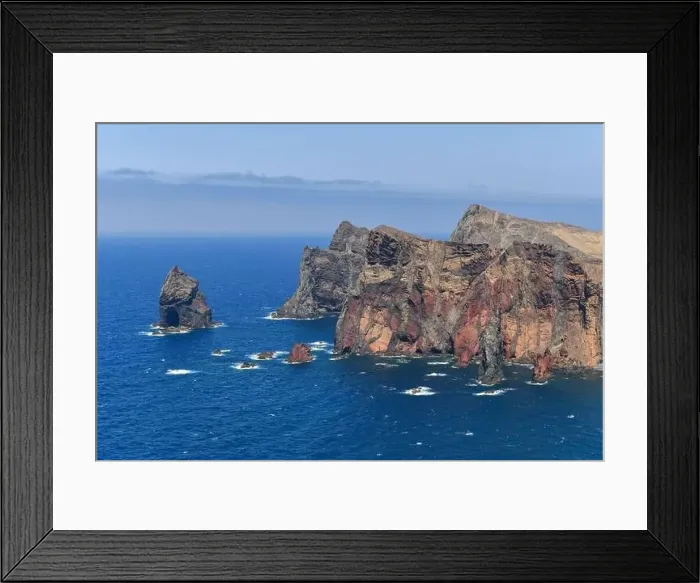 Framed Print : Miradouro da Ponta do Rosto and the cliffs in Madeira, Portugal Framed Print : Miradouro da Ponta do Rosto and the cliffs in Madeira, Portugal