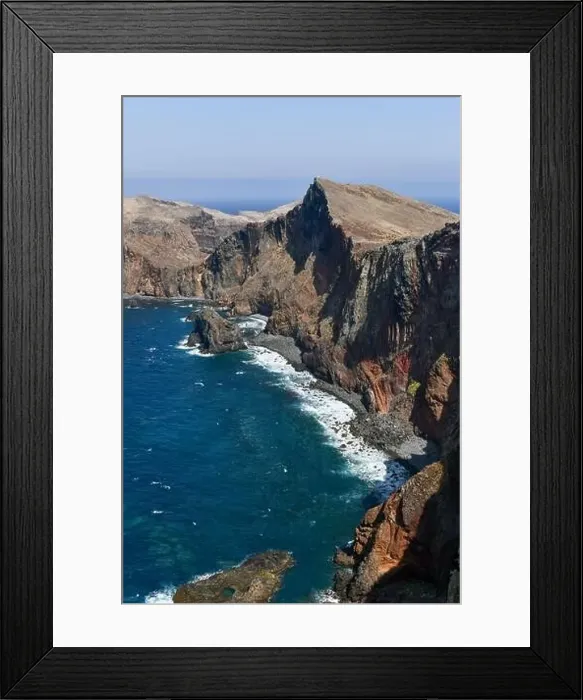 Framed Print : Miradouro da Ponta do Rosto and the cliffs in Madeira, Portugal