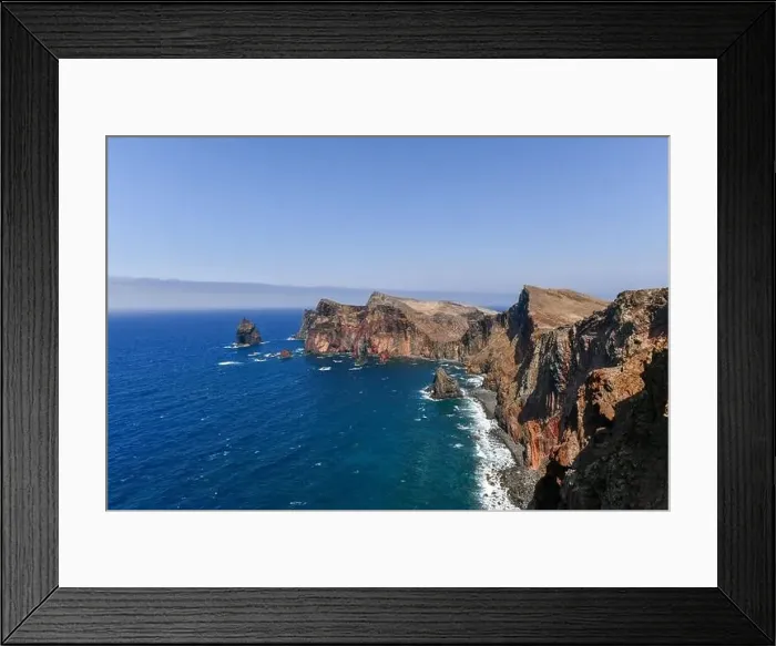 Framed Print : Miradouro da Ponta do Rosto and the cliffs in Madeira, Portugal