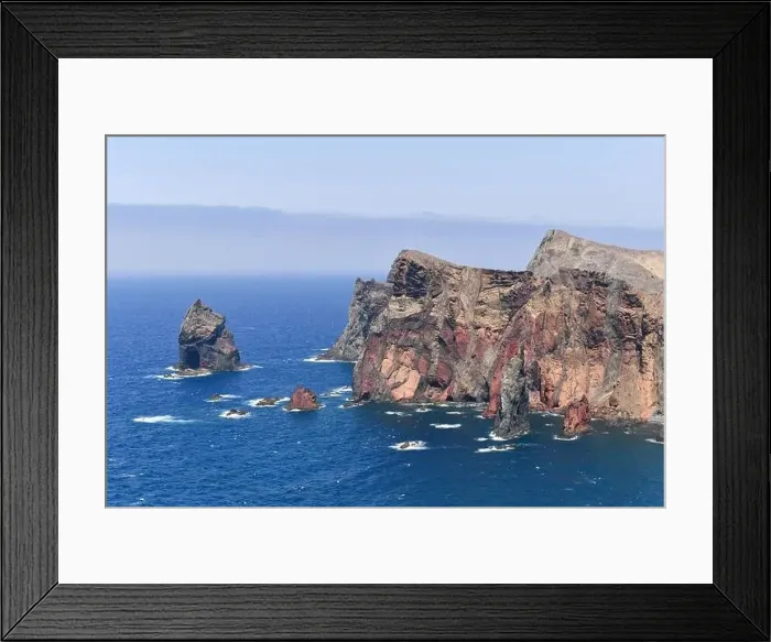 Framed Print : Miradouro da Ponta do Rosto and the cliffs in Madeira, Portugal
