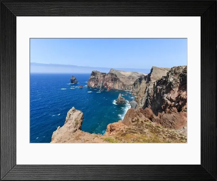 Framed Print : Miradouro da Ponta do Rosto and the cliffs in Madeira, Portugal Framed Print : Miradouro da Ponta do Rosto and the cliffs in Madeira, Portugal