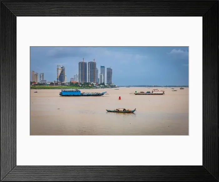 Framed Print : Phnom Penh, Cambodia's busy capital Framed Print : Phnom Penh, Cambodia's busy capital