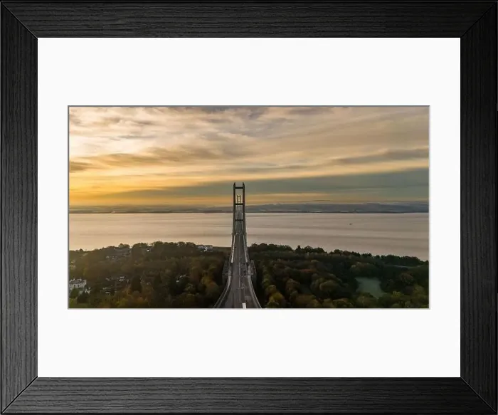 Framed Print : Humber Bridge at Sun Rise Framed Print : Humber Bridge at Sun Rise