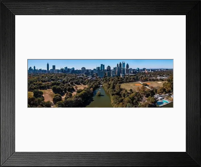 Framed Print : Atlanta, USA: November 1, 2023- 180 degree panorama view of Atlanta skyline shot from Piedmont park on beautiful Sunday