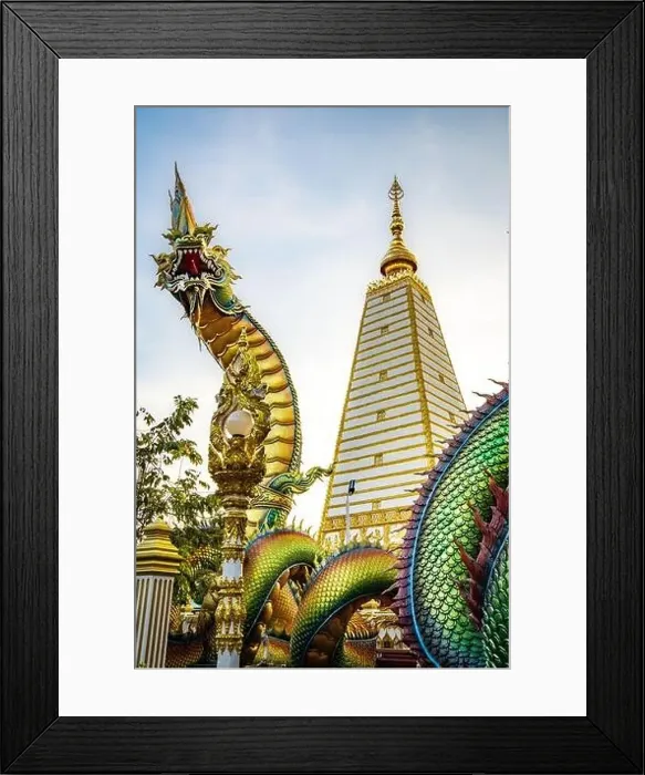 Framed Print : Wat Phra That Nong Bua, in Ubon, Thailand, south east asia Framed Print : Wat Phra That Nong Bua, in Ubon, Thailand, south east asia