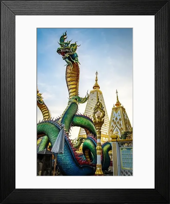 Framed Print : Wat Phra That Nong Bua, in Ubon, Thailand, south east asia Framed Print : Wat Phra That Nong Bua, in Ubon, Thailand, south east asia