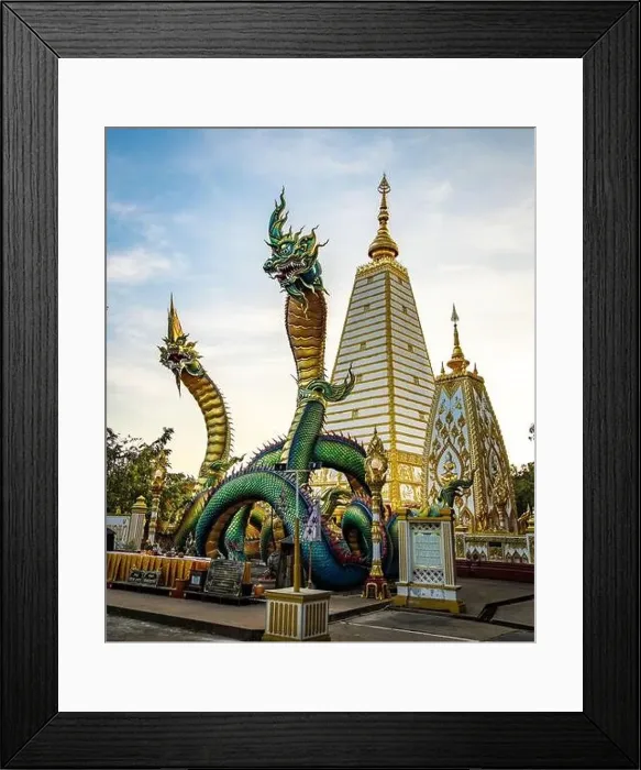 Framed Print : Wat Phra That Nong Bua, in Ubon, Thailand, south east asia Framed Print : Wat Phra That Nong Bua, in Ubon, Thailand, south east asia