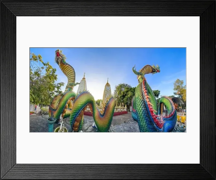 Framed Print : Wat Phra That Nong Bua, in Ubon, Thailand, south east asia Framed Print : Wat Phra That Nong Bua, in Ubon, Thailand, south east asia