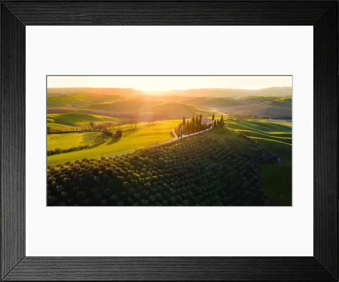 Framed Print : Tuscany, farmhouse and landscape on the hills of Val d'Orcia - Italy. High quality photo Framed Print : Tuscany, farmhouse and landscape on the hills of Val d'Orcia - Italy. High quality photo