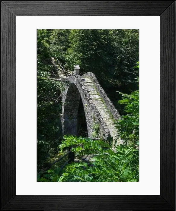 Framed Print : View at the roman bridge of Intragna on the italian part of Switzerland Framed Print : View at the roman bridge of Intragna on the italian part of Switzerland