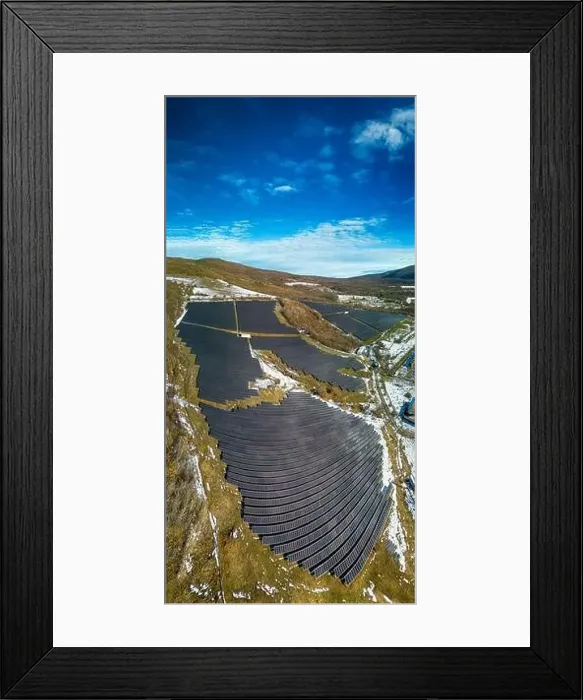 Framed Print : Solar panel produces green, environmentaly friendly energy from the setting sun Framed Print : Solar panel produces green, environmentaly friendly energy from the setting sun