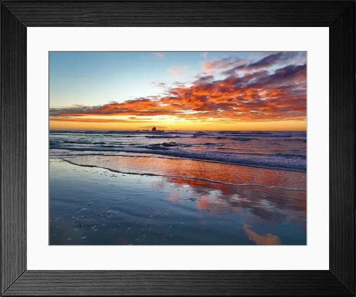 Framed Print : Kauri Mountain Sunrise, NZ, Cloud Reflections, Sea, a spectacular way to start tthe day Framed Print : Kauri Mountain Sunrise, NZ, Cloud Reflections, Sea, a spectacular way to start tthe day