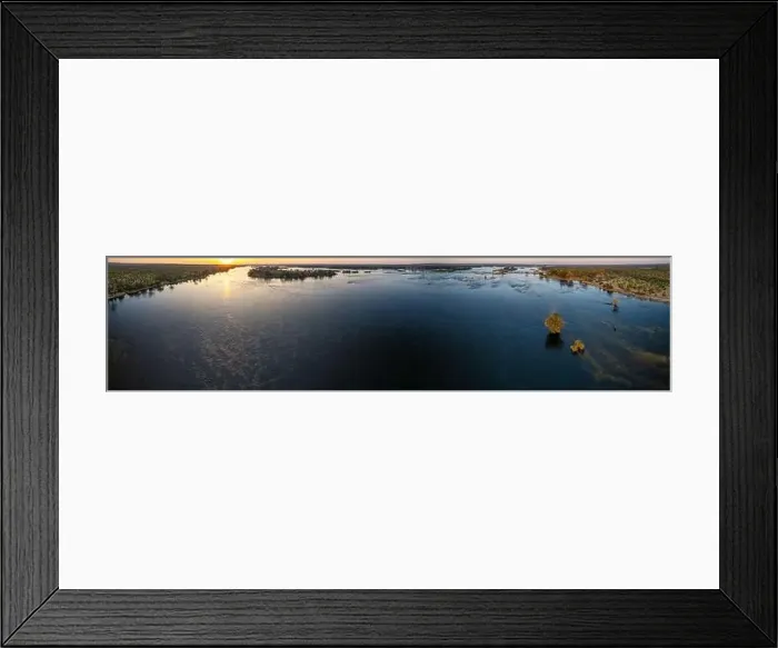 Framed Print : A dramatic aerial perspective of the Zambezi river in Zimbabwe's Zambezi National Park Framed Print : A dramatic aerial perspective of the Zambezi river in Zimbabwe's Zambezi National Park