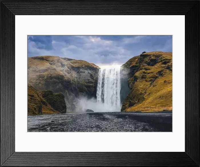 Framed Print : Skógafoss Waterfall in Iceland Framed Print : Skógafoss Waterfall in Iceland