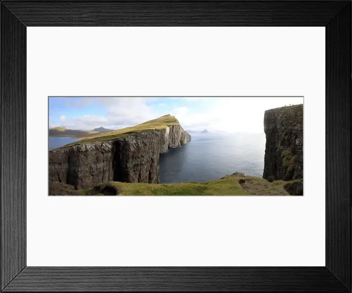 Framed Print : Beautiful scenery of the Faroe islands, Bosdalafossur Framed Print : Beautiful scenery of the Faroe islands, Bosdalafossur