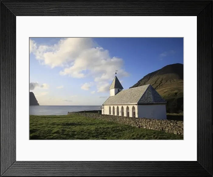 Framed Print : Traditional houses in a scenic landscape, Faroe islands