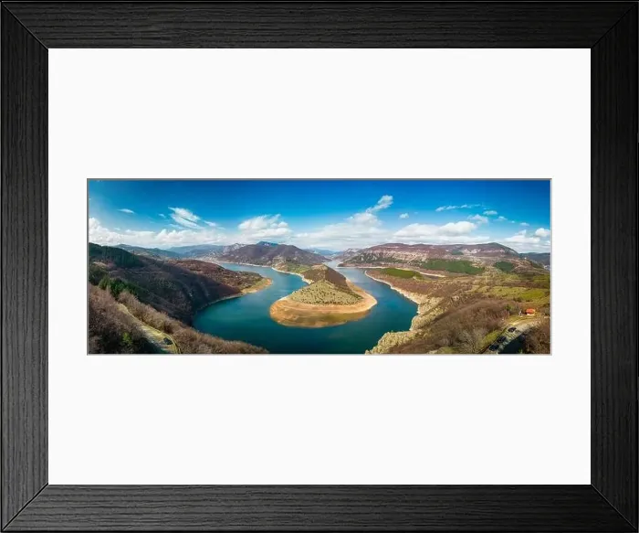 Framed Print : The meanders of Arda river near Ribartsi village in Bulgaria Framed Print : The meanders of Arda river near Ribartsi village in Bulgaria