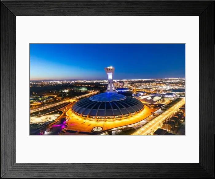 Framed Print : Blue hour in city of Montreal, Canada Framed Print : Blue hour in city of Montreal, Canada
