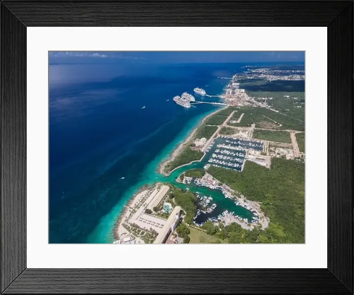 Framed Print : Drone view of mexican caribbean sea in Cozumel Framed Print : Drone view of mexican caribbean sea in Cozumel