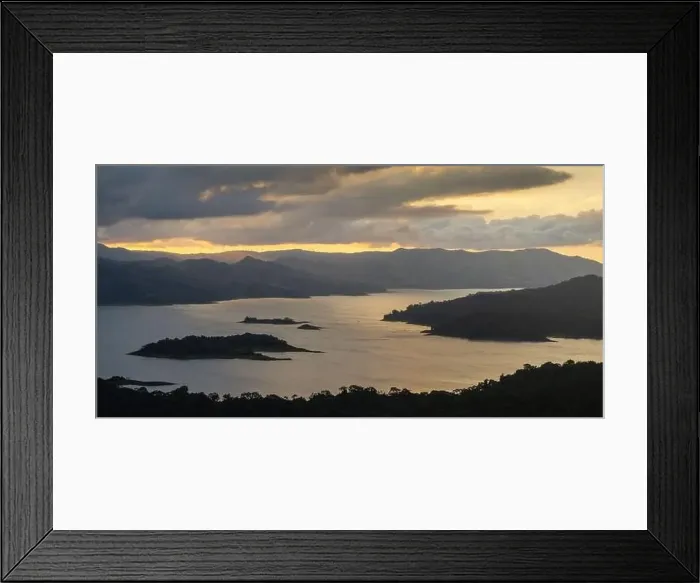 Framed Print : Lake Arenal at sunset, Guanacaste Province, Costa Rica, Central America Framed Print : Lake Arenal at sunset, Guanacaste Province, Costa Rica, Central America