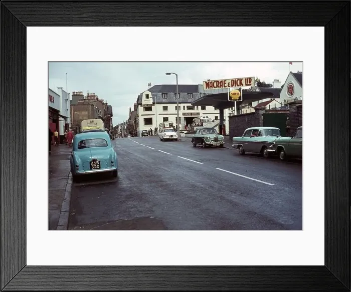 Framed Print : View along High Street, Fort William