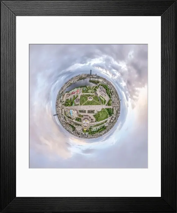 Framed Print : Yekaterinburg city with Buildings of Regional Government and Parliament Framed Print : Yekaterinburg city with Buildings of Regional Government and Parliament