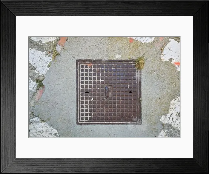 Framed Print : The abandoned village of Craco, Basilicata region, Italy Framed Print : The abandoned village of Craco, Basilicata region, Italy