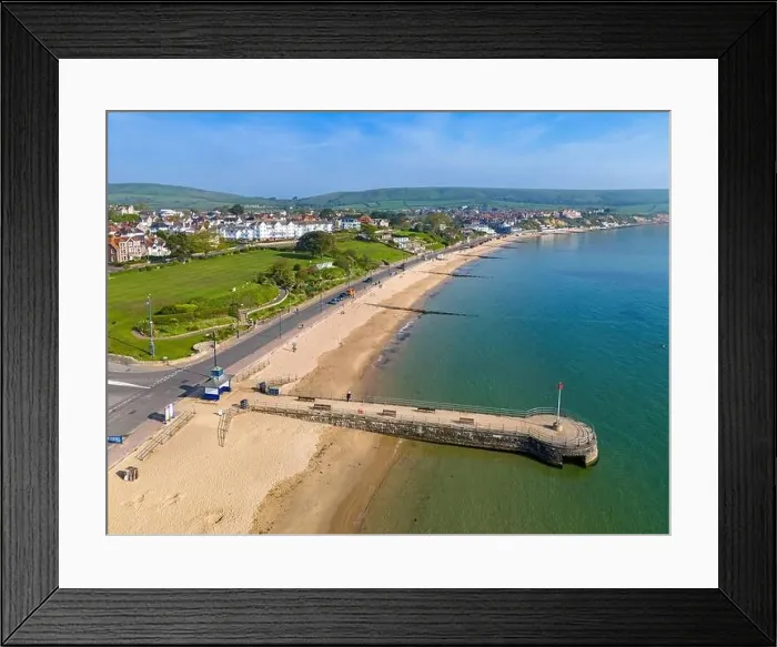Framed Print : Swanage, Dorset. United Kingdom. Spring time Aerial image of one of Southern Englands finest coastal Towns. 9th May 2024 Framed Print : Swanage, Dorset. United Kingdom. Spring time Aerial image of one of Southern Englands finest coastal Towns. 9th May 2024