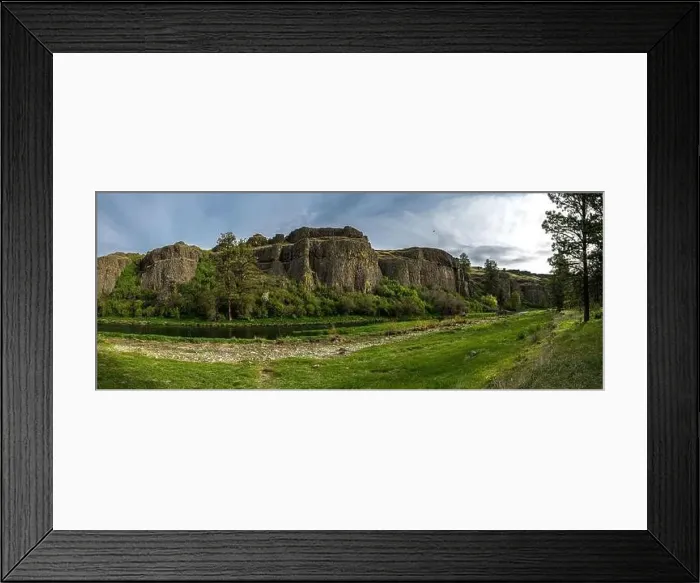 Framed Print : Cliff Formations Along the Palouse River in Washington State Framed Print : Cliff Formations Along the Palouse River in Washington State
