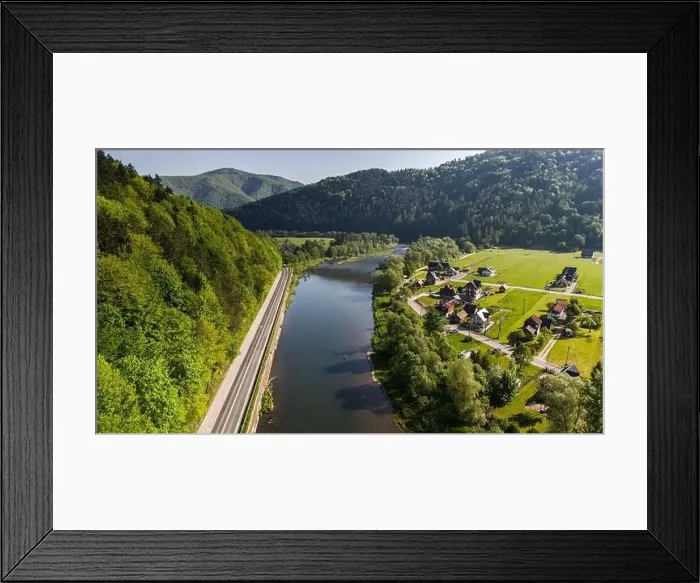 Framed Print : Szczawnica townscape and Dunajec River bends. Aerial drone view at springtime Framed Print : Szczawnica townscape and Dunajec River bends. Aerial drone view at springtime
