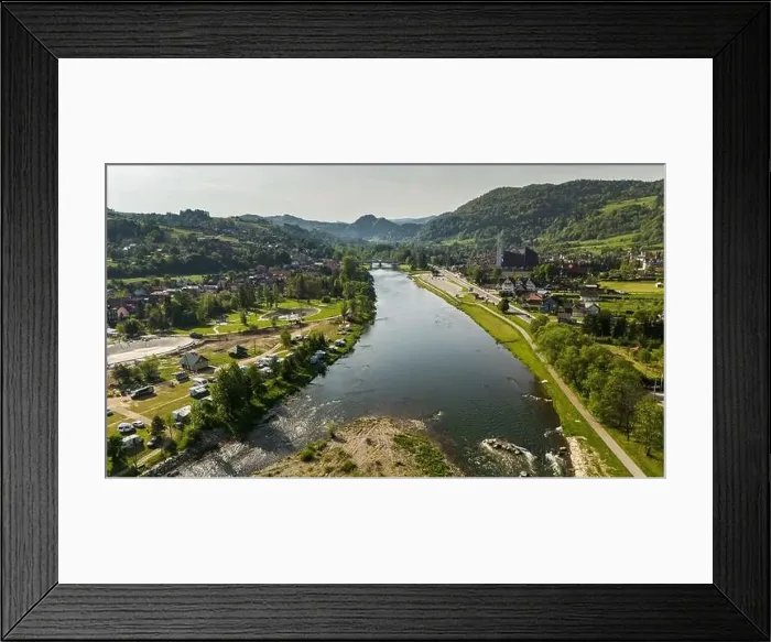 Framed Print : Szczawnica townscape and Dunajec River bends. Aerial drone view at springtime Framed Print : Szczawnica townscape and Dunajec River bends. Aerial drone view at springtime