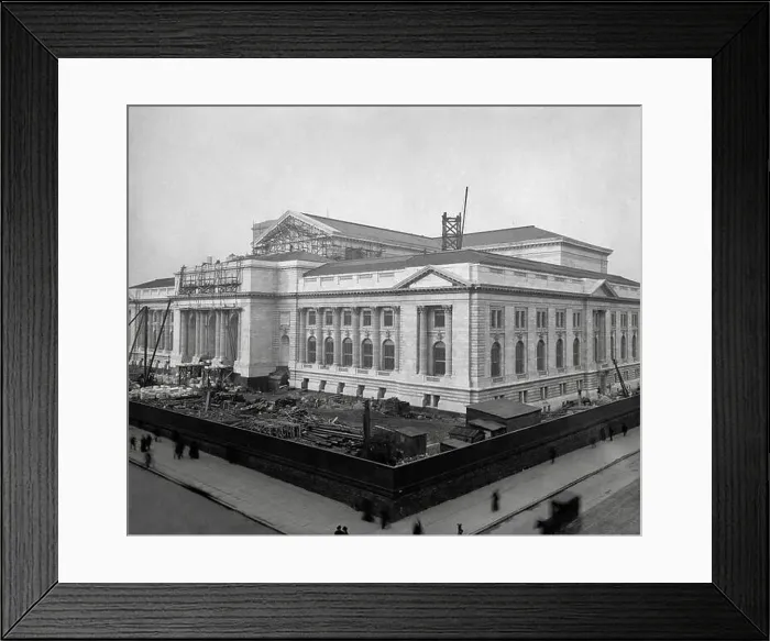 Framed Print : Metropolitan (New York Public) Library, New York City 1907 Framed Print : Metropolitan (New York Public) Library, New York City 1907