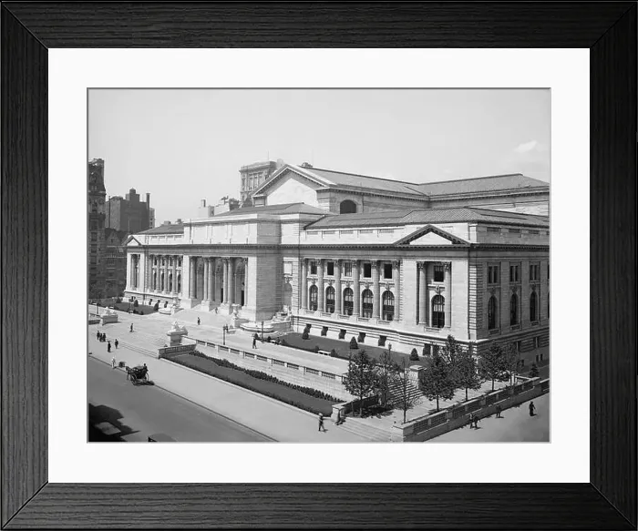 Framed Print : Metropolitan (New York Public) Library, New York City 1910 Framed Print : Metropolitan (New York Public) Library, New York City 1910