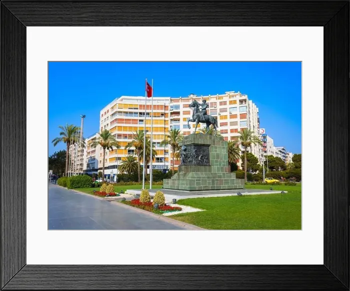 Framed Print : Izmir, Turkey - August 06, 2022: Ataturk monument at the Cumhuriyet Square Framed Print : Izmir, Turkey - August 06, 2022: Ataturk monument at the Cumhuriyet Square