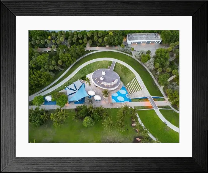 Framed Print : Aerial view on Miami downtown lounge area of park at Biscayne Bay marina in Florida, USA