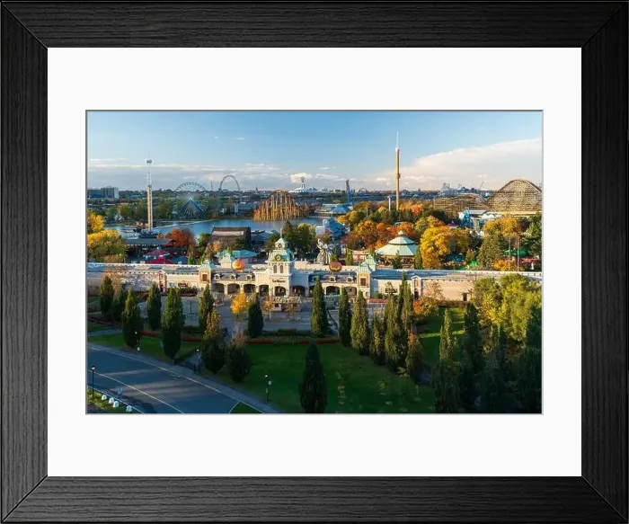 Framed Print : La Ronde ( The Round ) amusement park main entrance during the Halloween event on sunset time. Montreal, Quebec, Canada Framed Print : La Ronde ( The Round ) amusement park main entrance during the Halloween event on sunset time. Montreal, Quebec, Canada