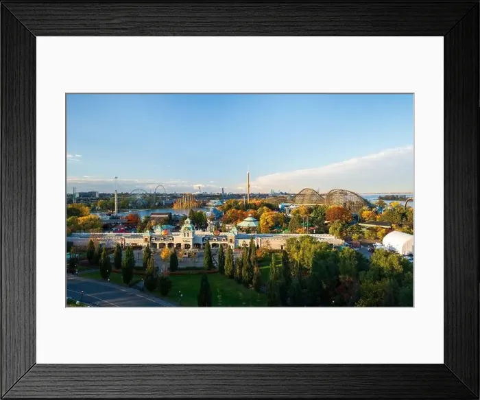 Framed Print : La Ronde ( The Round ) amusement park main entrance during the Halloween event on sunset time. Montreal, Quebec, Canada Framed Print : La Ronde ( The Round ) amusement park main entrance during the Halloween event on sunset time. Montreal, Quebec, Canada